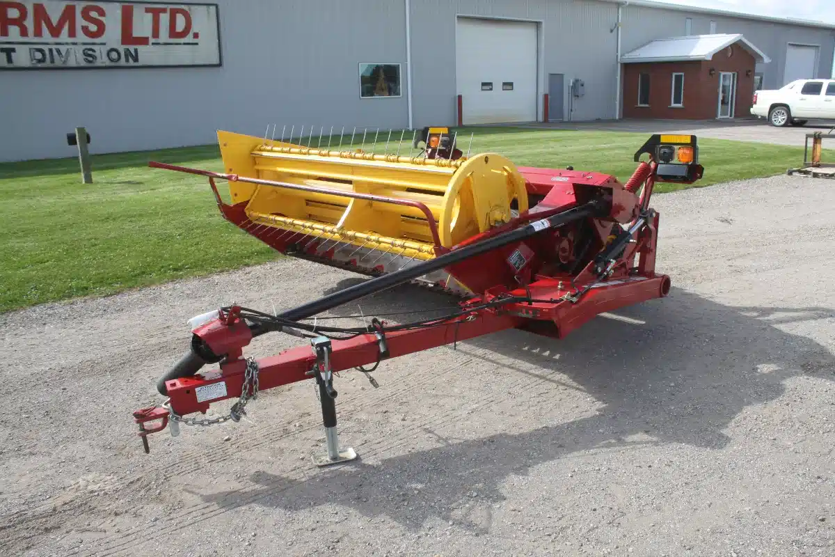 Gallery image 2 for Used 2009 New Holland 472 Mower Conditioner