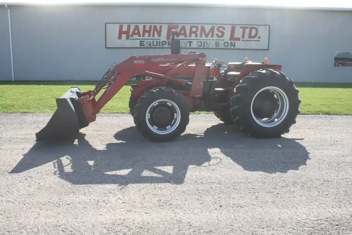 Used Case IH 685 Tractor