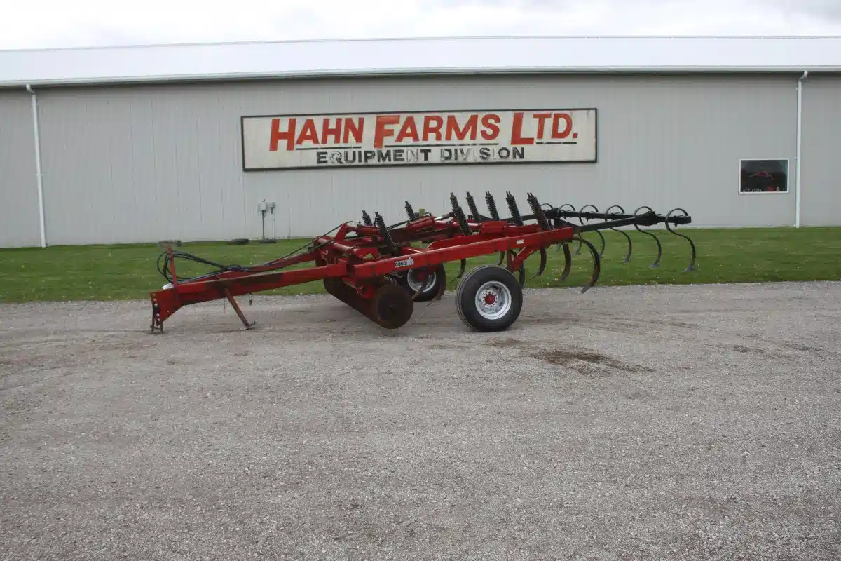 Used Case IH 6500 Disc Chisel