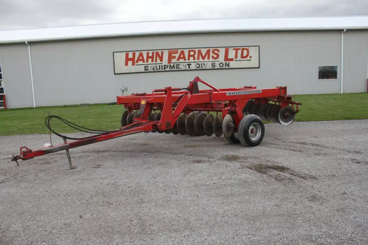 Used Massey Ferguson 730 Disc