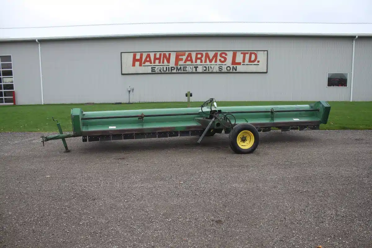 Used John Deere 120 Flail Shredder