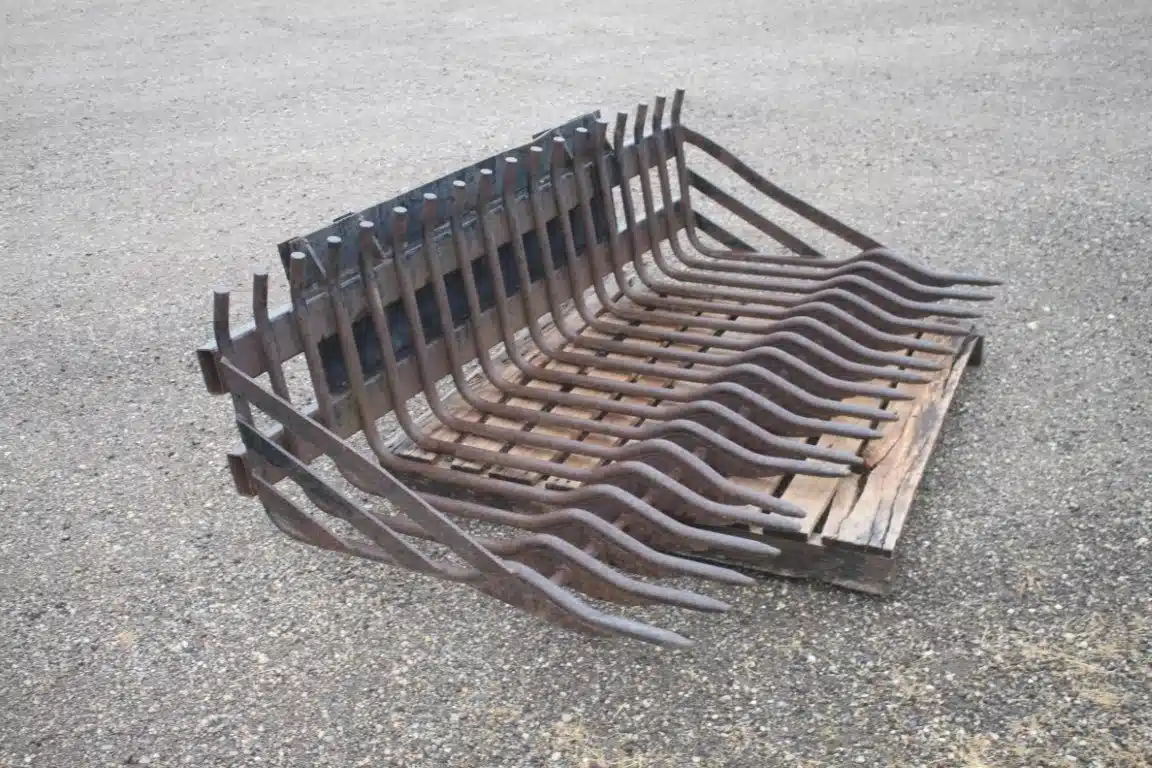 Gallery image 2 for Used HLA Attachments 78" Stone Fork