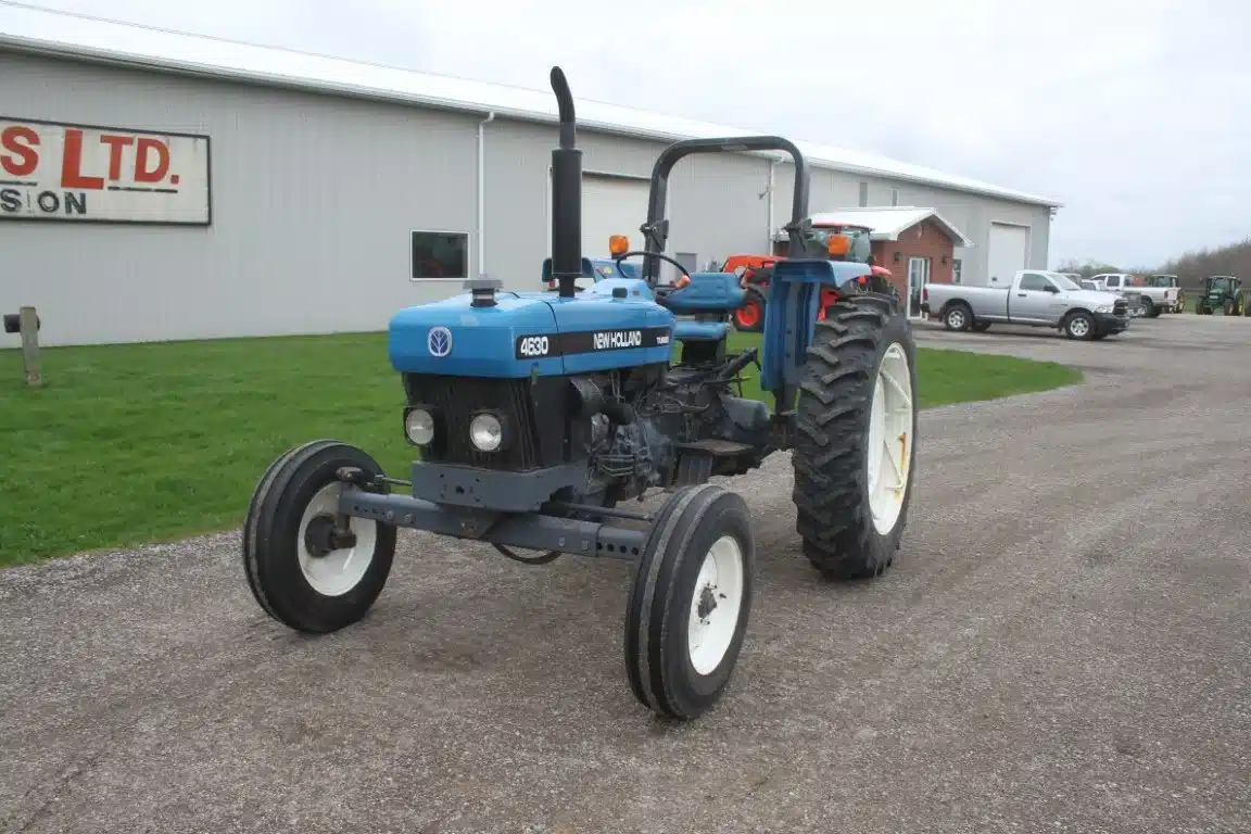 Gallery image 2 for Used Ford New Holland 4630 Tractor