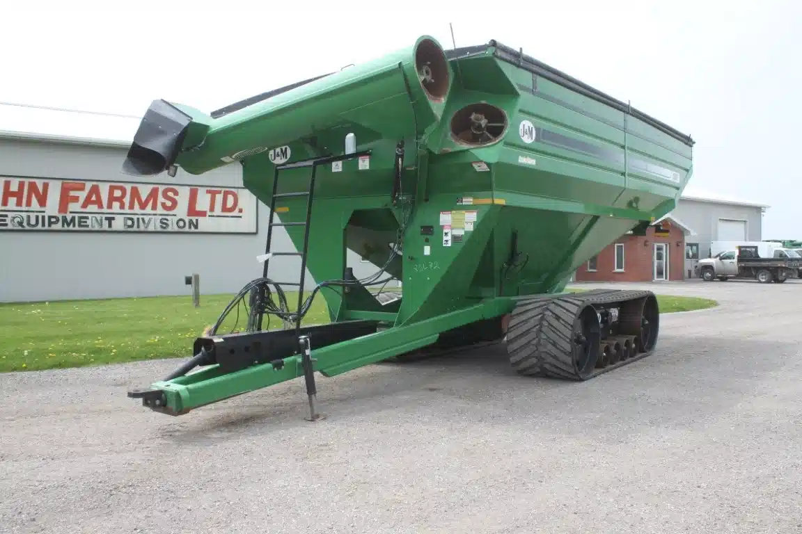 Gallery image 2 for Used J&M 1501 Grain Cart