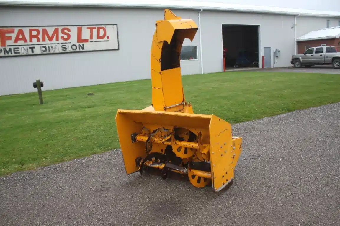 Used Trackless Vehicles B3 Snow Blower