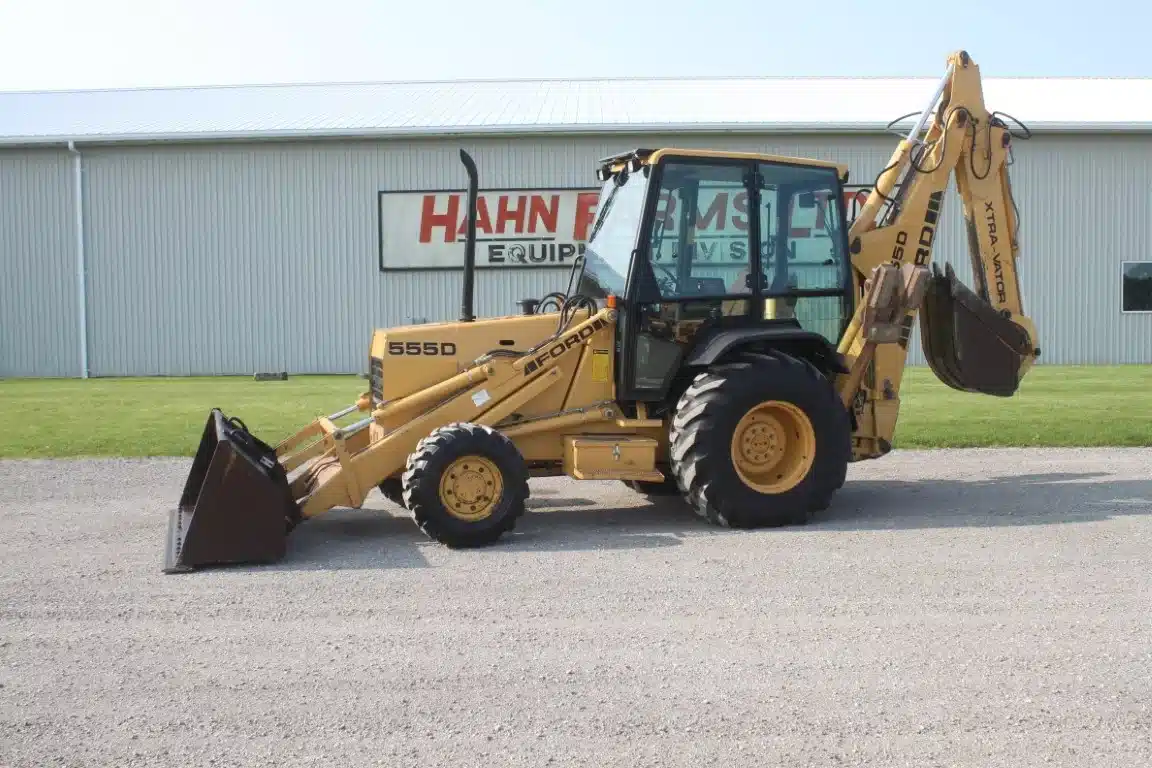 Used Ford 555D Tractor Loader
