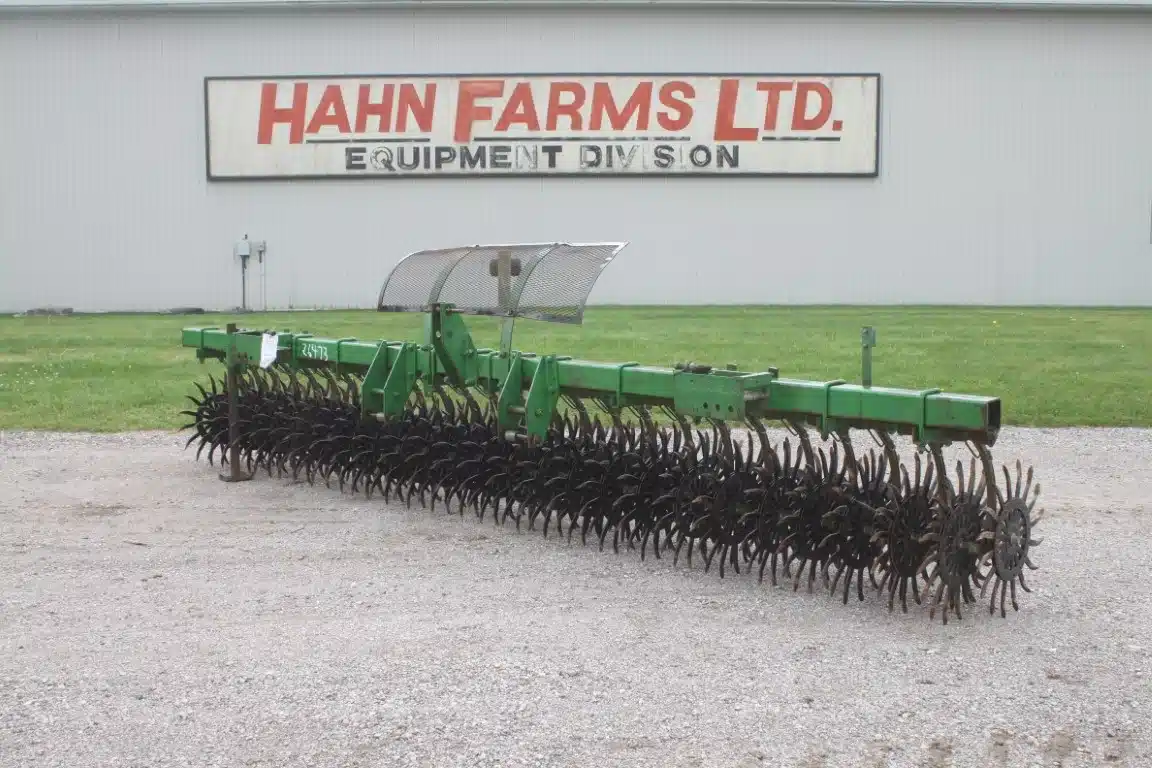 Gallery image 1 for Used John Deere 400 Rotary Hoe