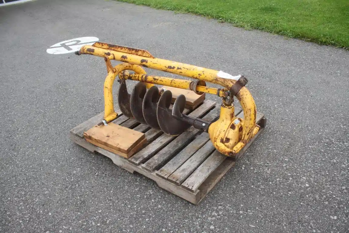 Gallery image 2 for Used Danuser F8 Post Hole Auger