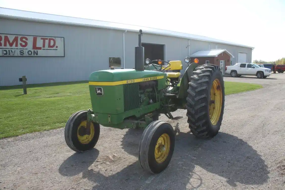 Gallery image 2 for Used John Deere 2130 Tractor