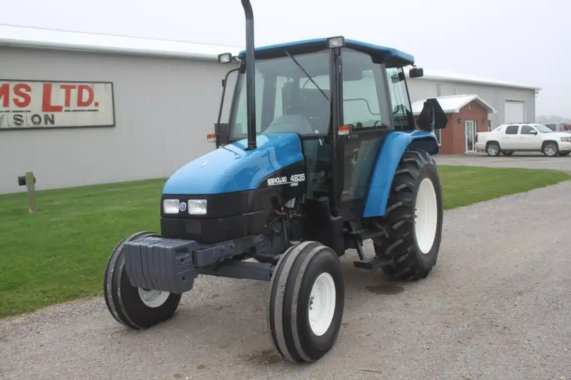 Gallery image 2 for Used Ford New Holland 4835 Tractor