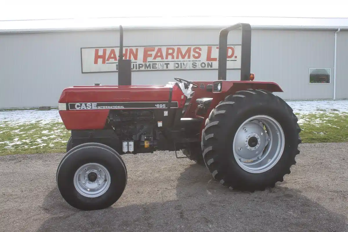 Gallery image 1 for Used Case IH 695 Tractor