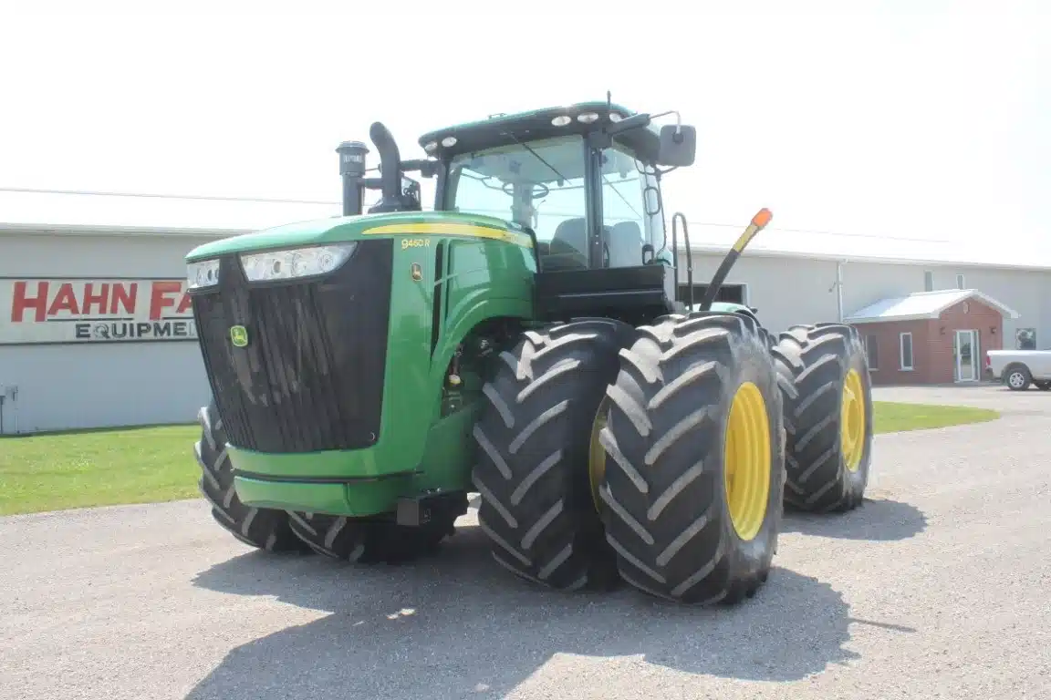 Gallery image 2 for Used John Deere 9460R Tractor
