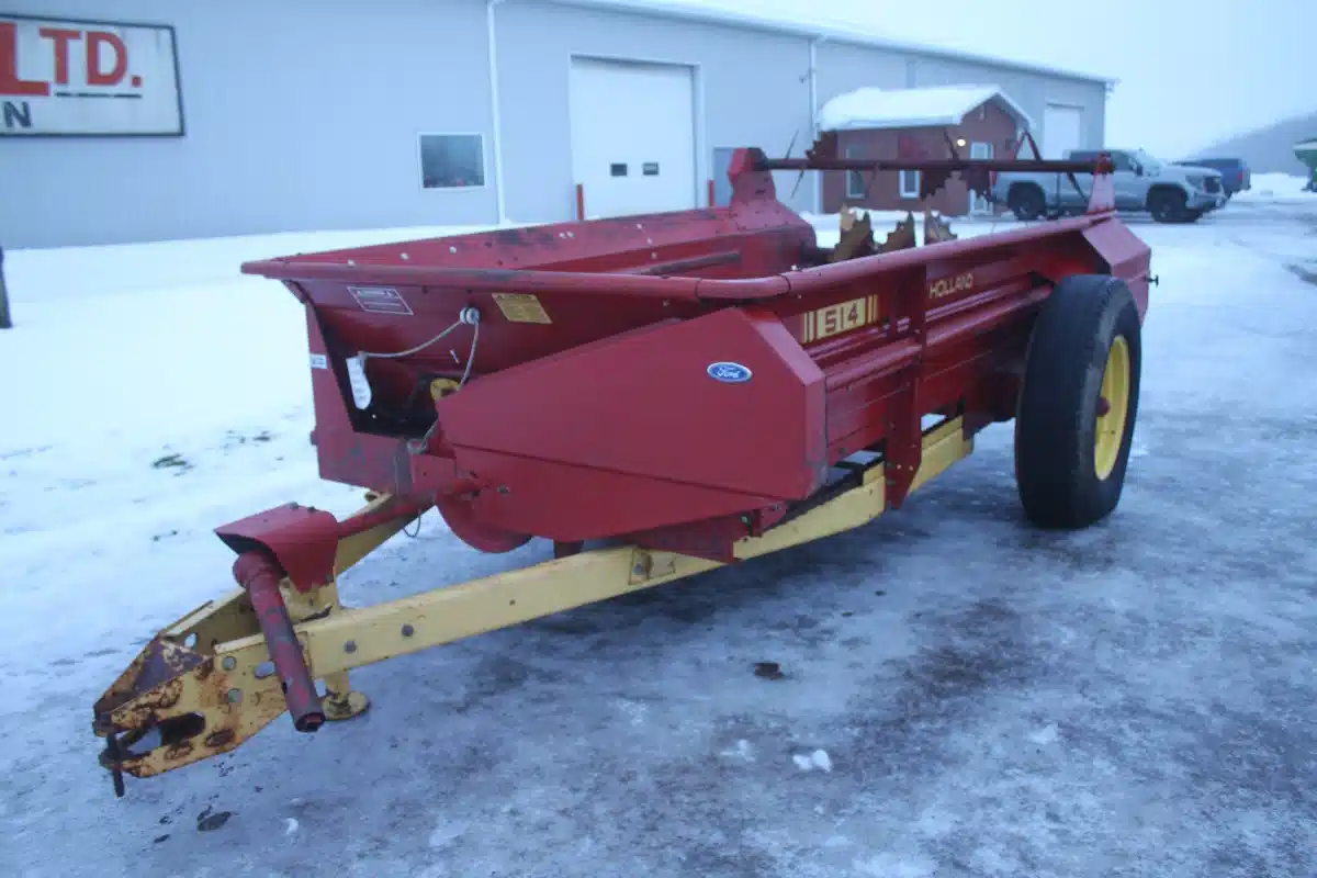 Gallery image 2 for New Holland 514 Manure Spreader