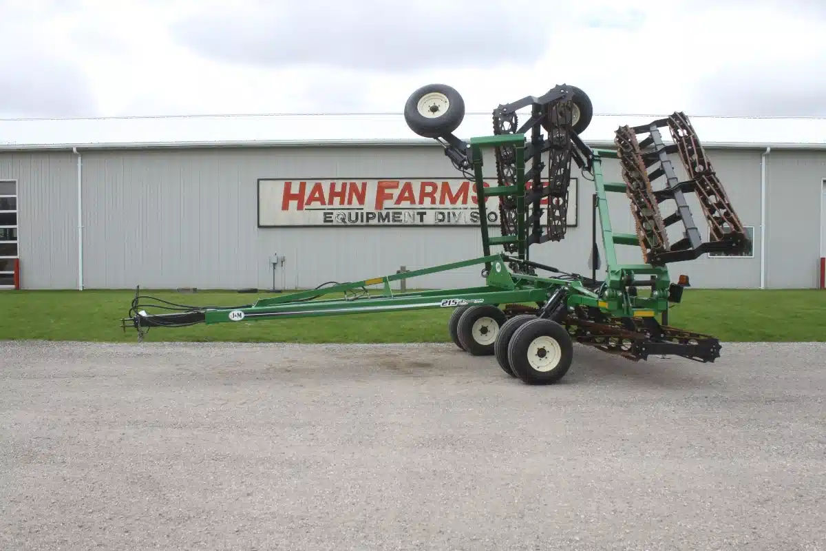 Photo de la Galerie 1 pour 2024 J&M TF215 herse rotative