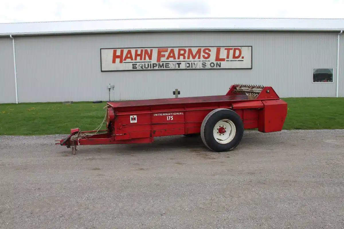 Photo de la Galerie 1 pour International Harvester 175