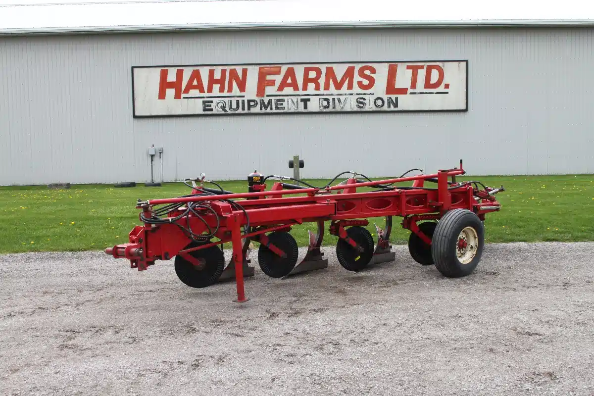 Gallery image 1 for Kongskilde 300 Plow