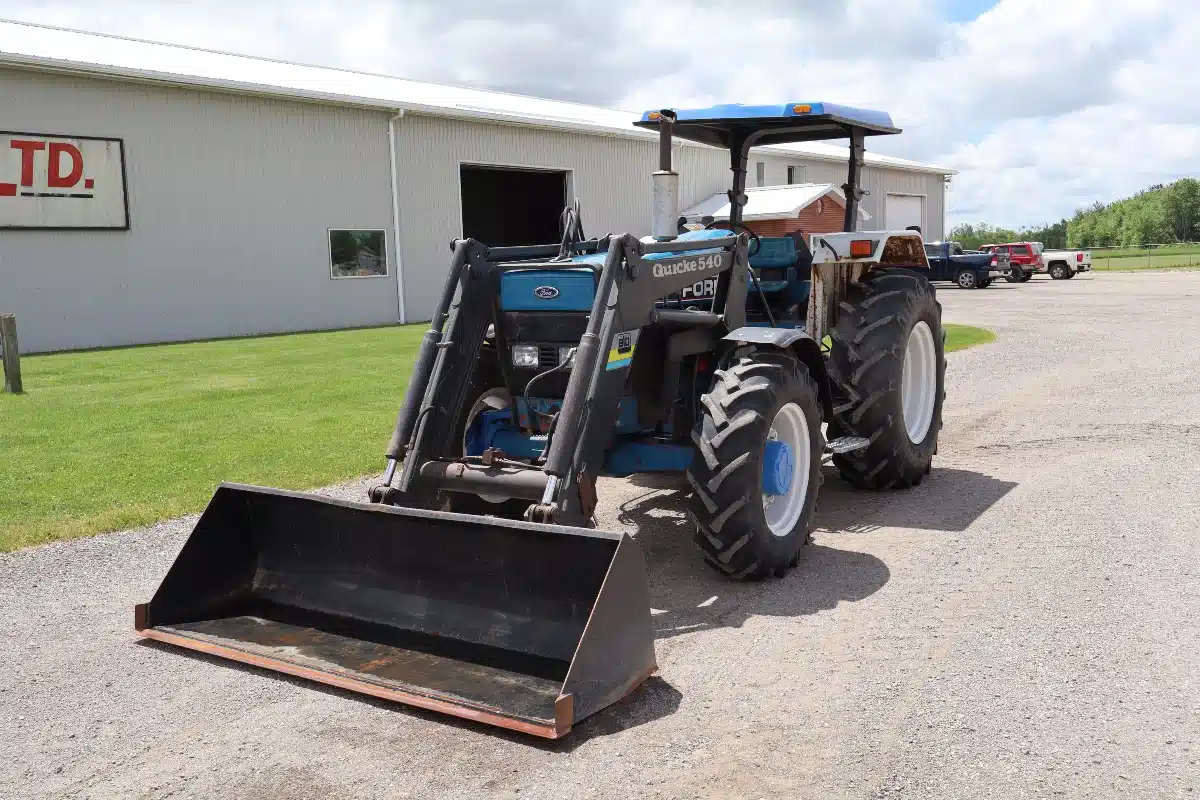 Photo de la Galerie 2 pour Ford 5640SL Tracteur