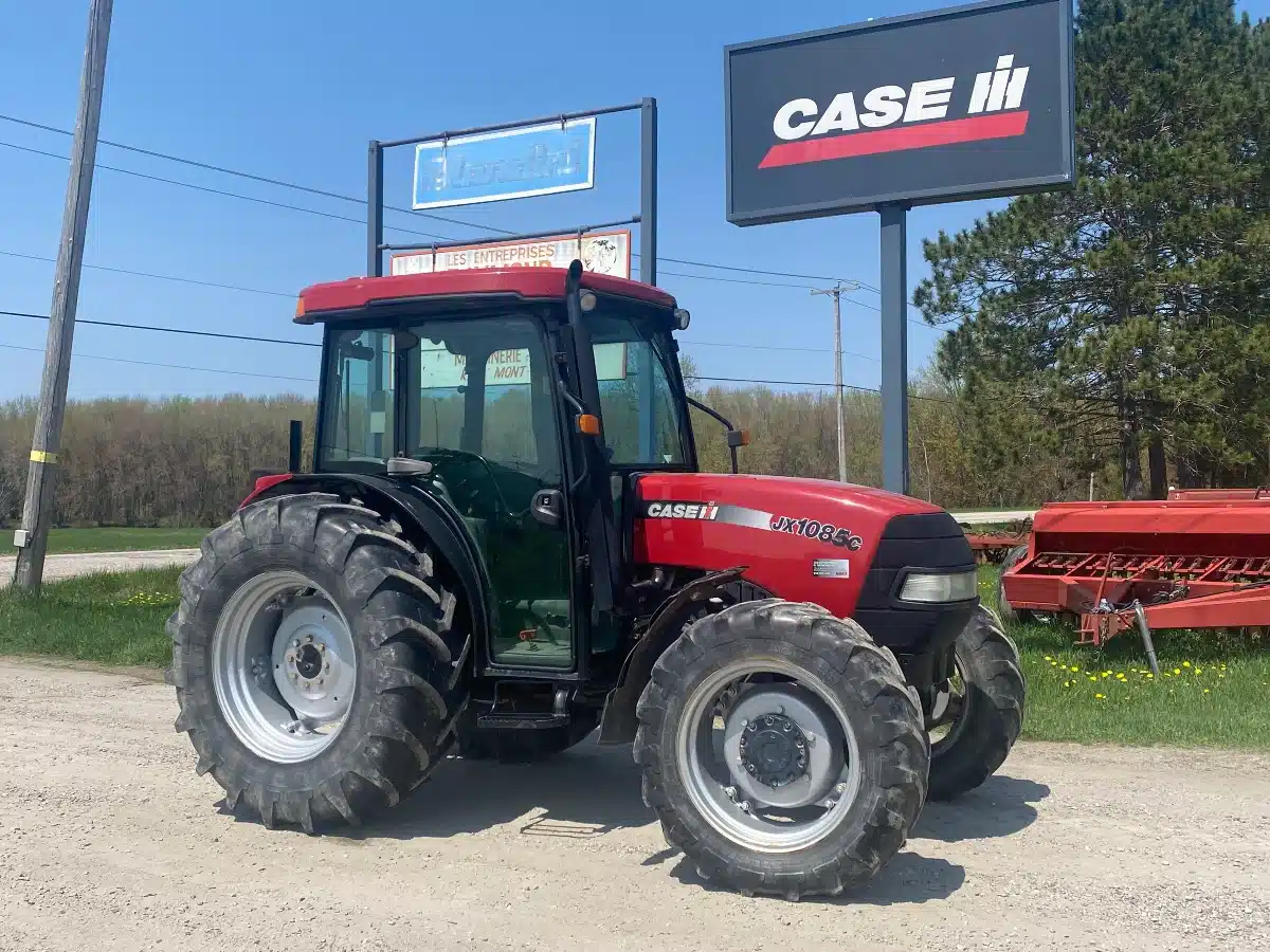 Gallery image 1 for Used 2008 Case IH JX1085C Tractor