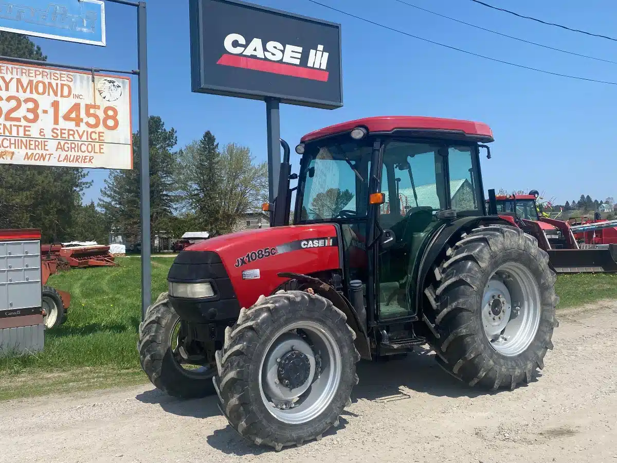 Gallery image 2 for Used 2008 Case IH JX1085C Tractor