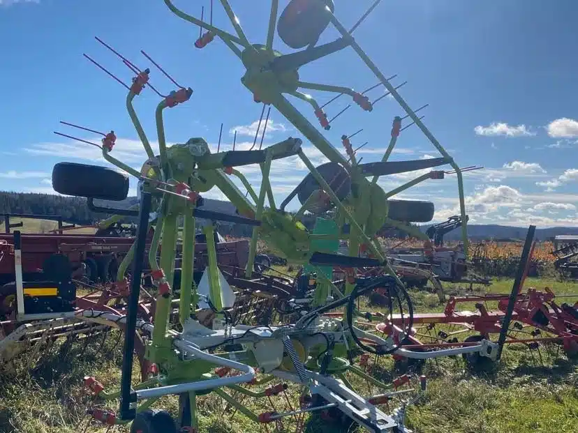 Gallery image 1 for New 2023 CLAAS Volto 800 Tedder