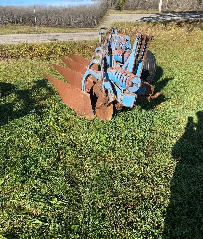 Gallery image 2 for Used Överum 4F Plow