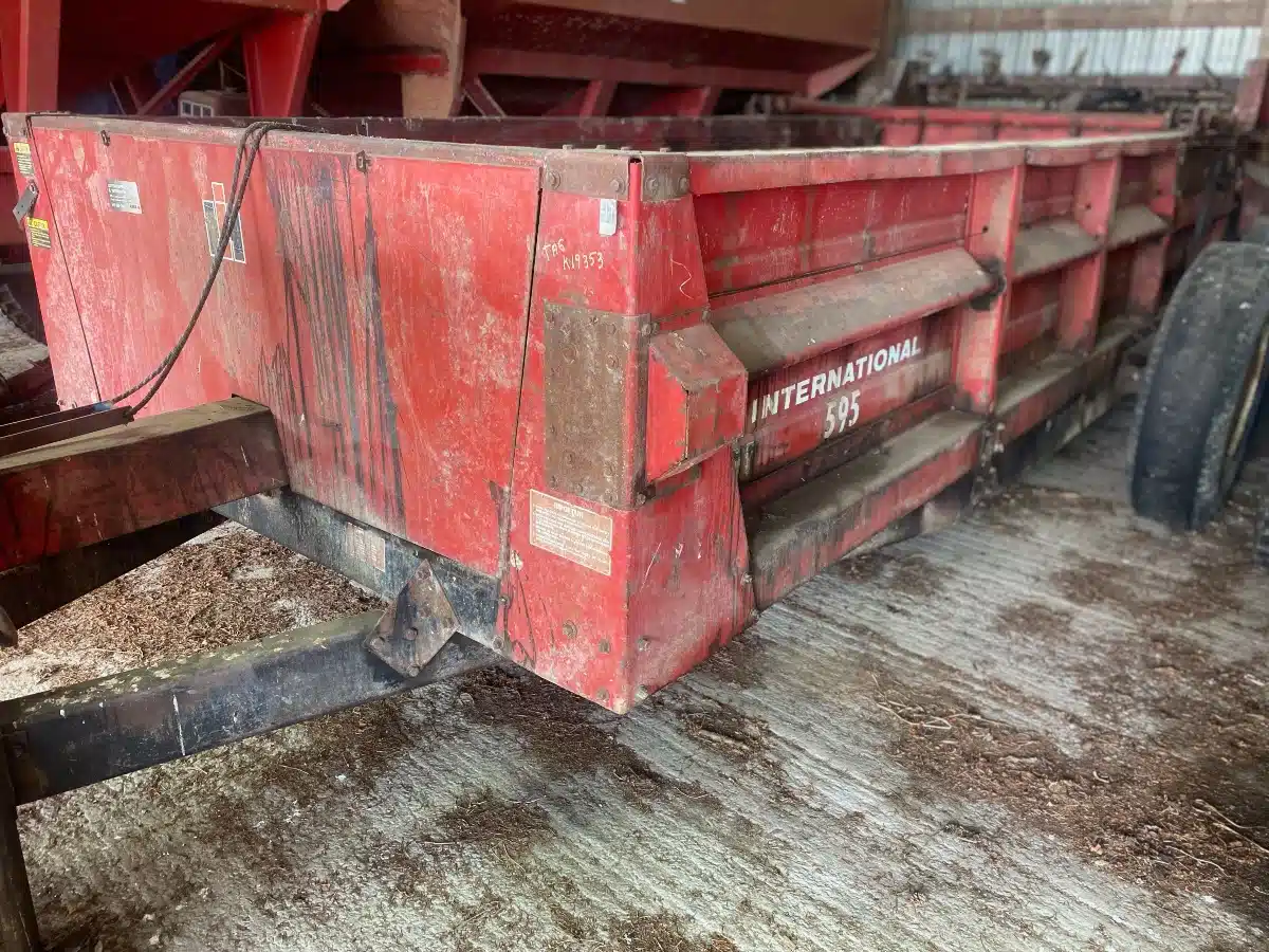 Used International 595 Manure Spreader