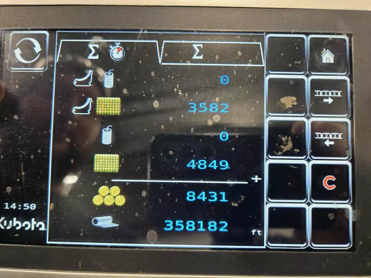 Gallery image 2 for Used 2024 Kubota BV5160 SC14 Round Baler