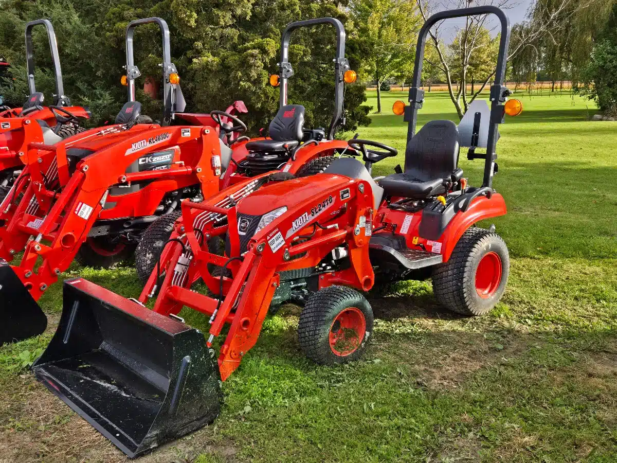 Gallery image 1 for New 2024 Kioti CS2240 Tractor