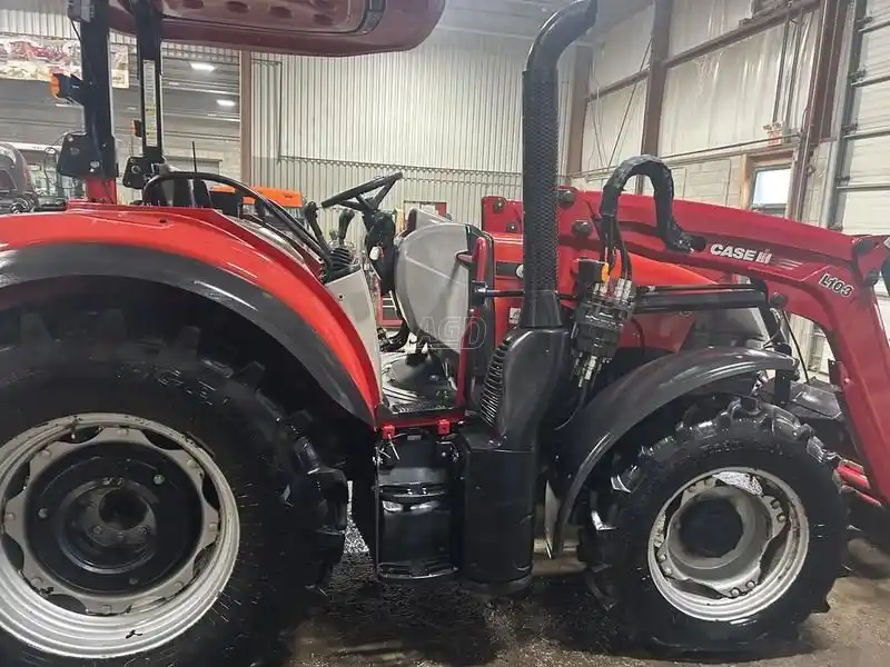 Gallery image 2 for Used 2017 Case IH FARMALL 90C Tractor