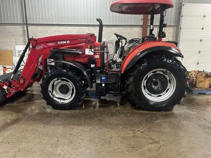 Gallery image 1 for Used 2017 Case IH FARMALL 90C Tractor