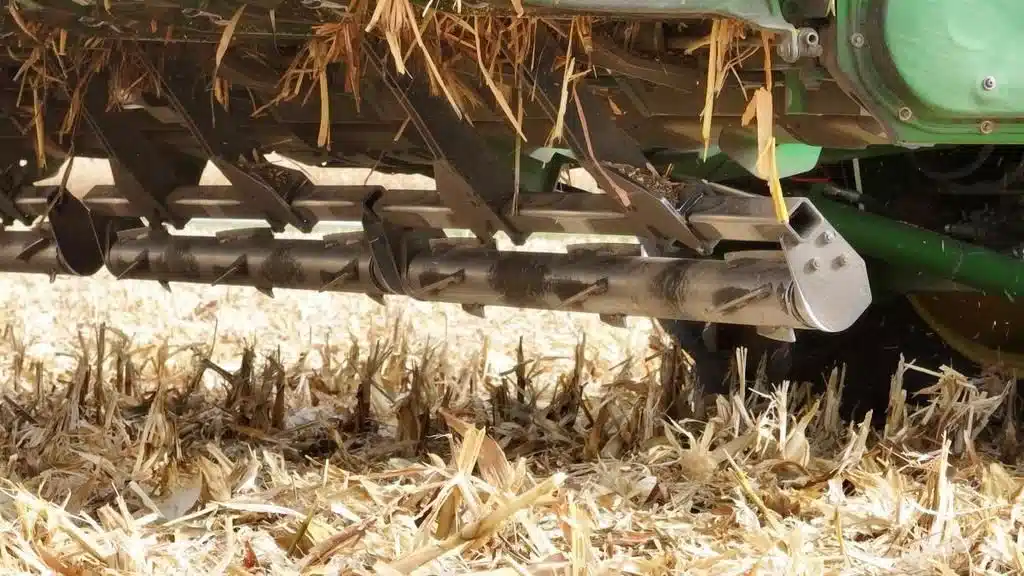 Photo de la Galerie 2 pour 2024 Yetter 5000-016C STALK DEVASTATOR Autre