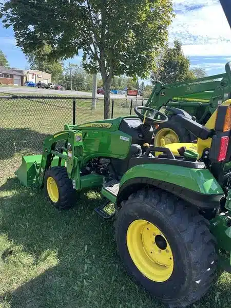 Gallery image 2 for Used 2019 John Deere 2025R Tractor