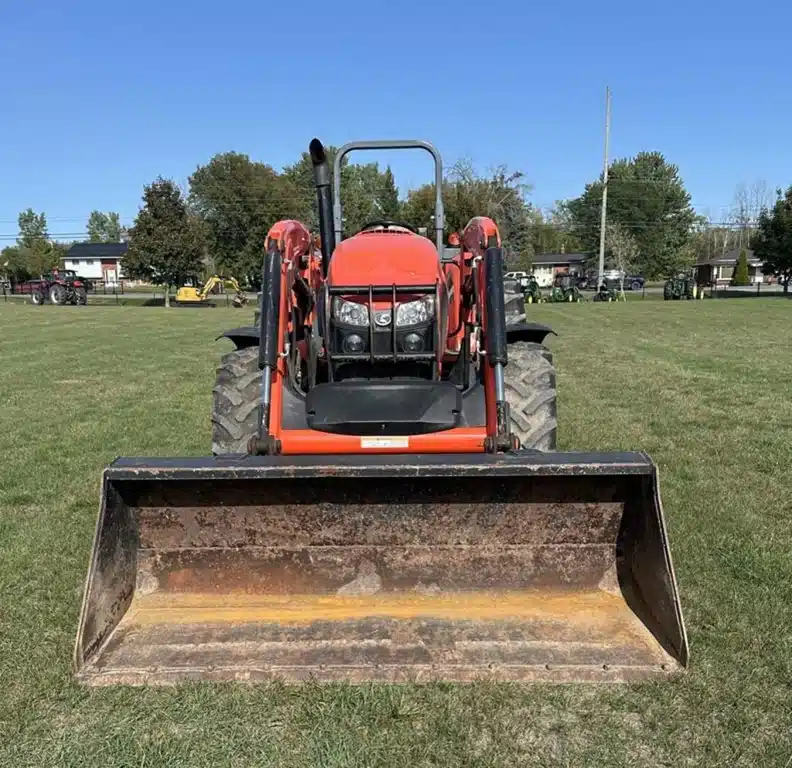 Gallery image 2 for 2018 Kubota M5-111 Tractor
