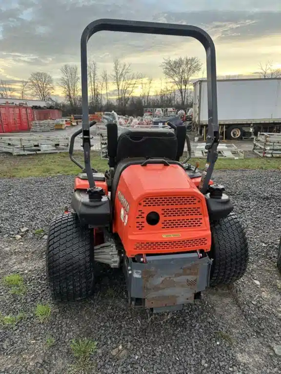Gallery image 2 for 2012 Kubota ZD326 Mower - Zero Turn