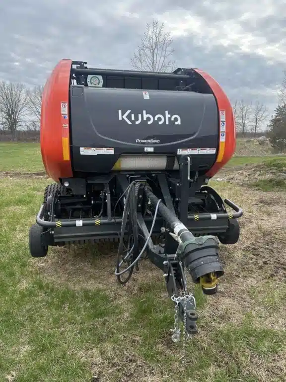 Gallery image 1 for 2023 Kubota BV5160R Round Baler