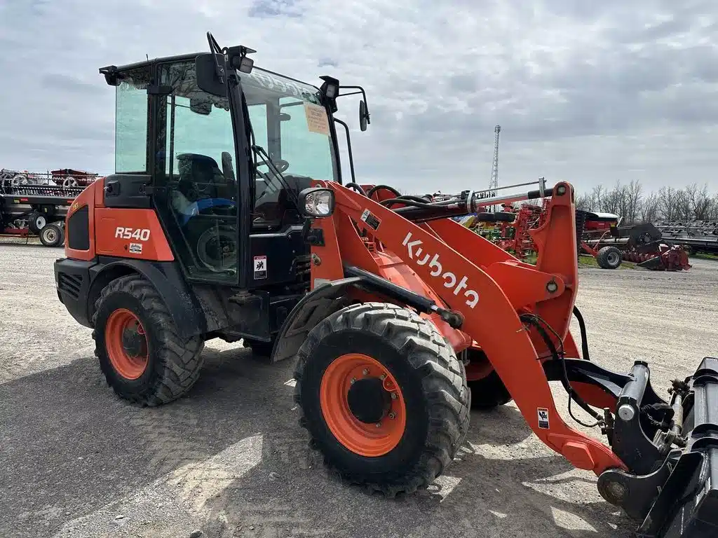 Photo de la Galerie 2 pour 2023 Kubota R540 Chargeur sur roues