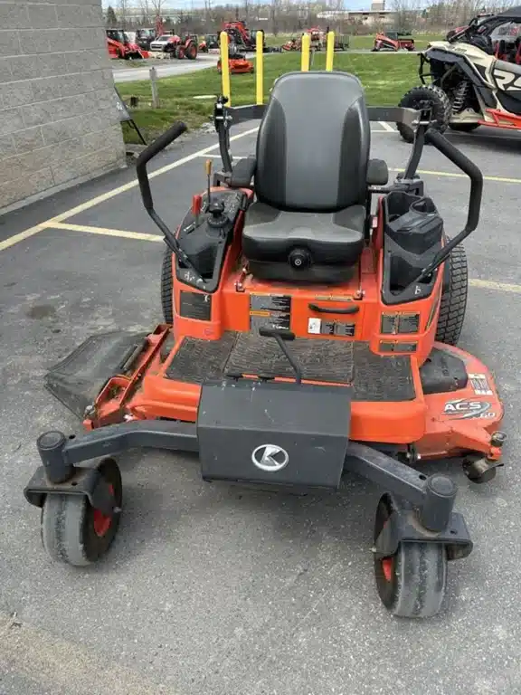 Photo de la Galerie 2 pour 2016 Kubota ZD1200 Series ZD1211-60 tondeuse autoportée