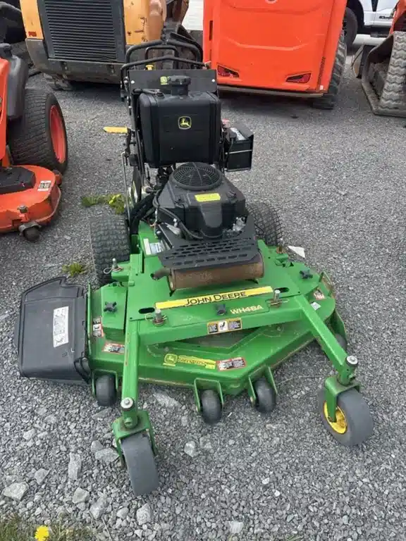 Photo de la Galerie 1 pour John Deere WH48A tondeuse autoportée