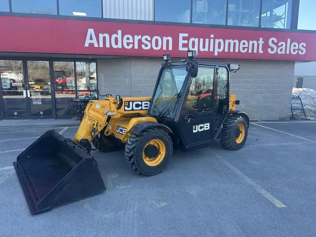 Gallery image 1 for 2016 JCB 525-60 TeleHandler