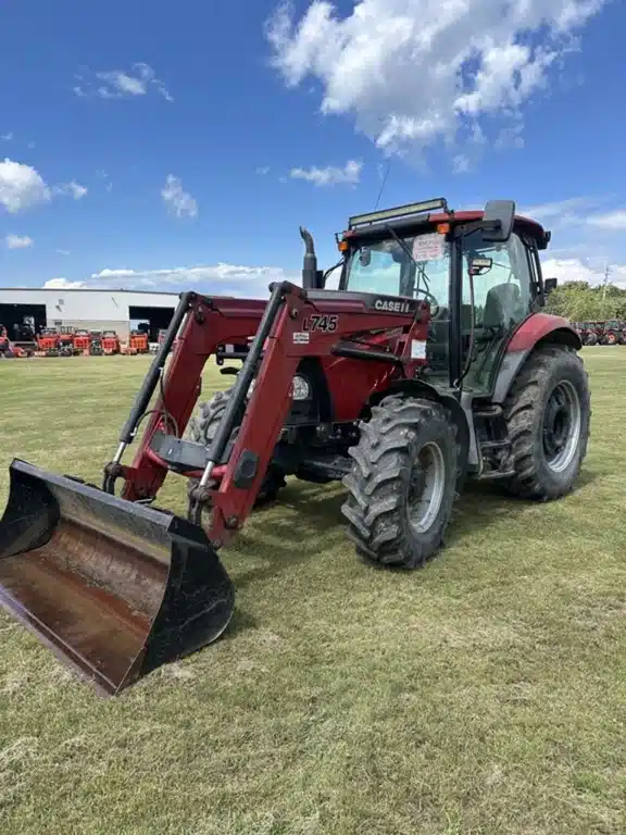 Gallery image 1 for 2011 Case IH Maxxum 110 Tractor