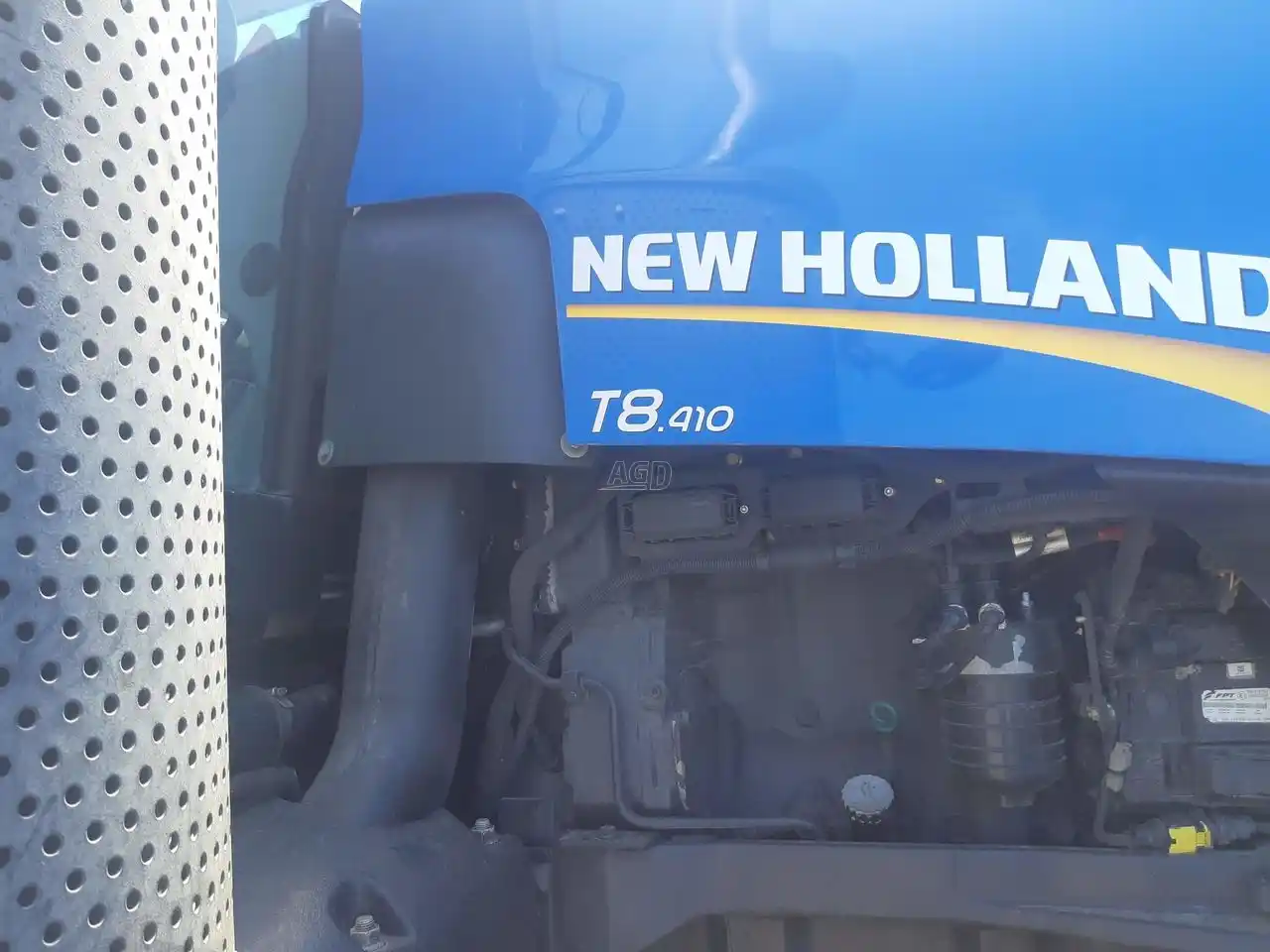 Gallery image 2 for Used 2015 New Holland T8.410 Tractor