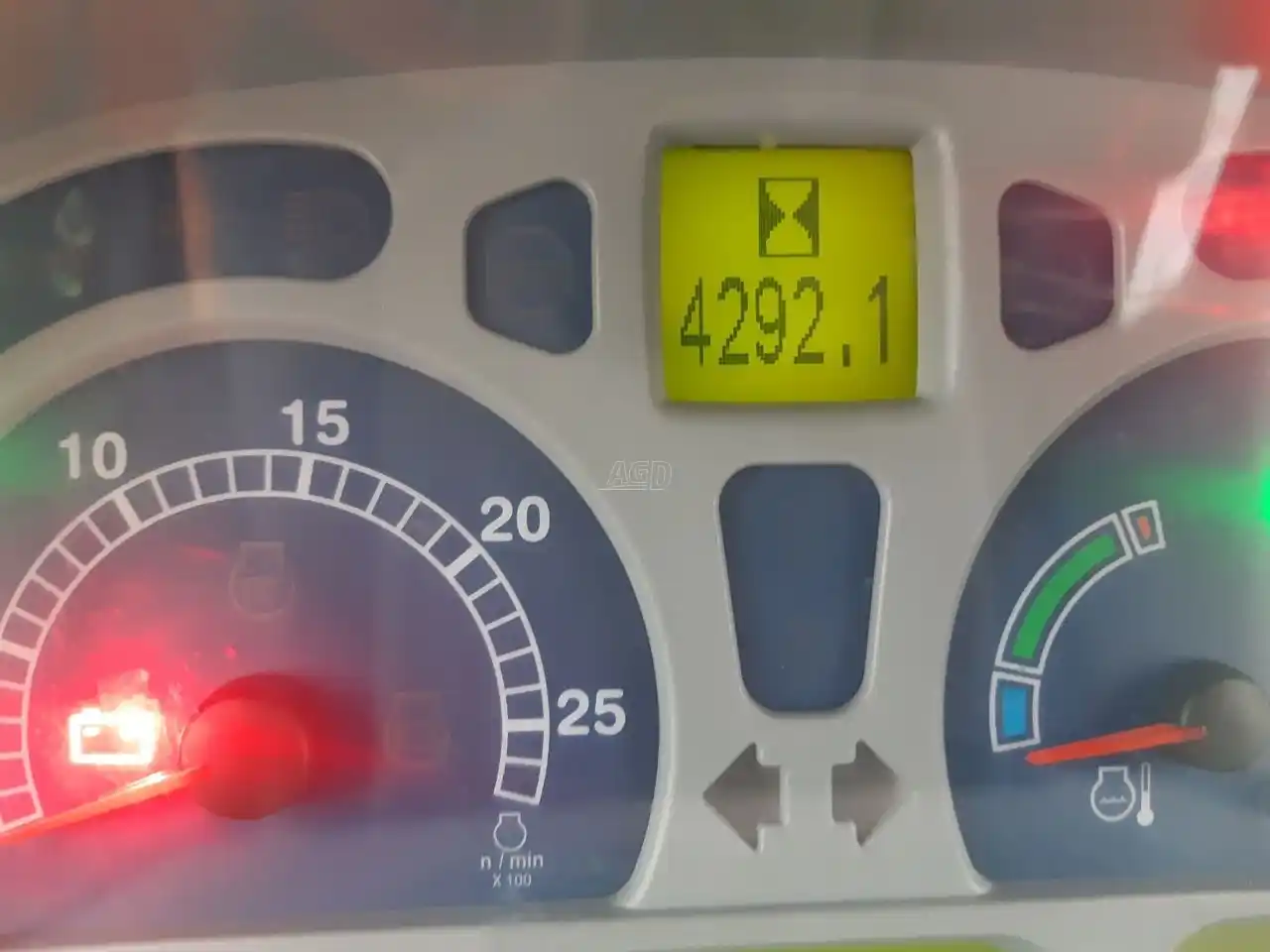 Gallery image 2 for Used 2013 New Holland T7.270 Tractor