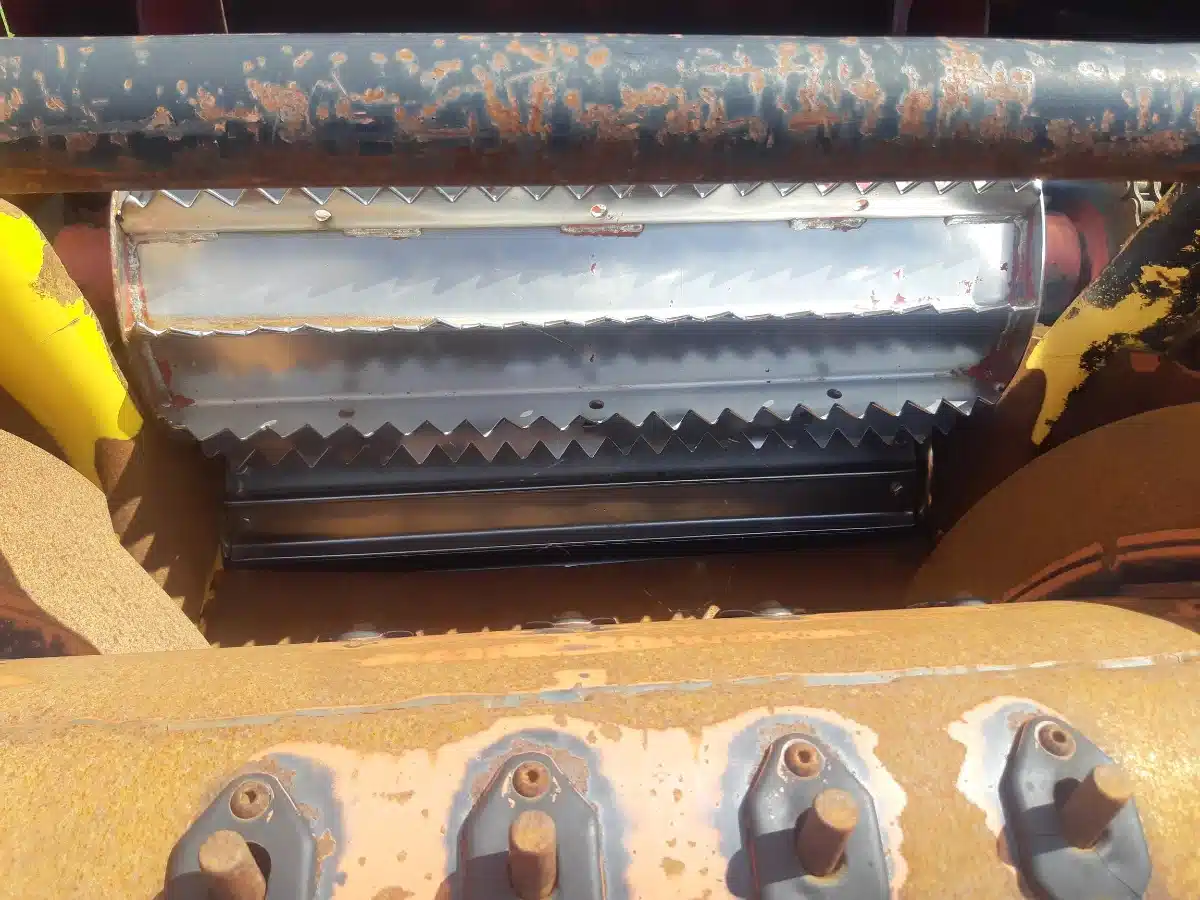 Gallery image 2 for 2005 Case FHX300 Forage Harvester