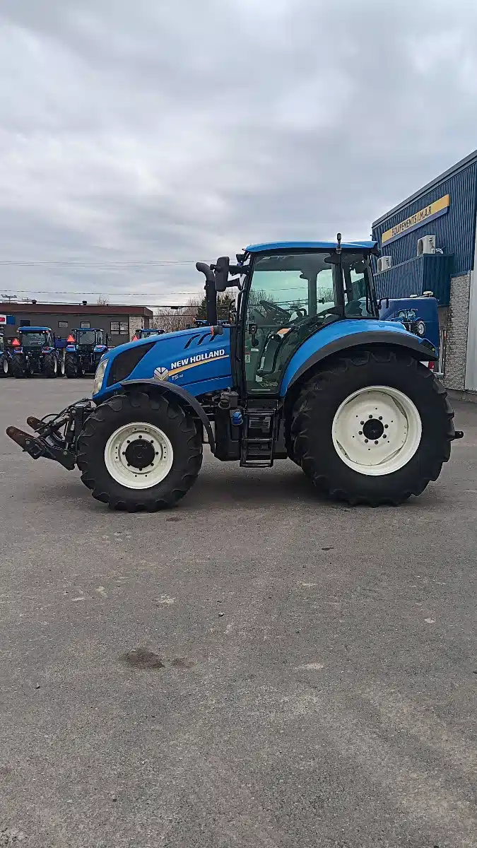 Gallery image 1 for Used 2017 New Holland T5.110 Tractor