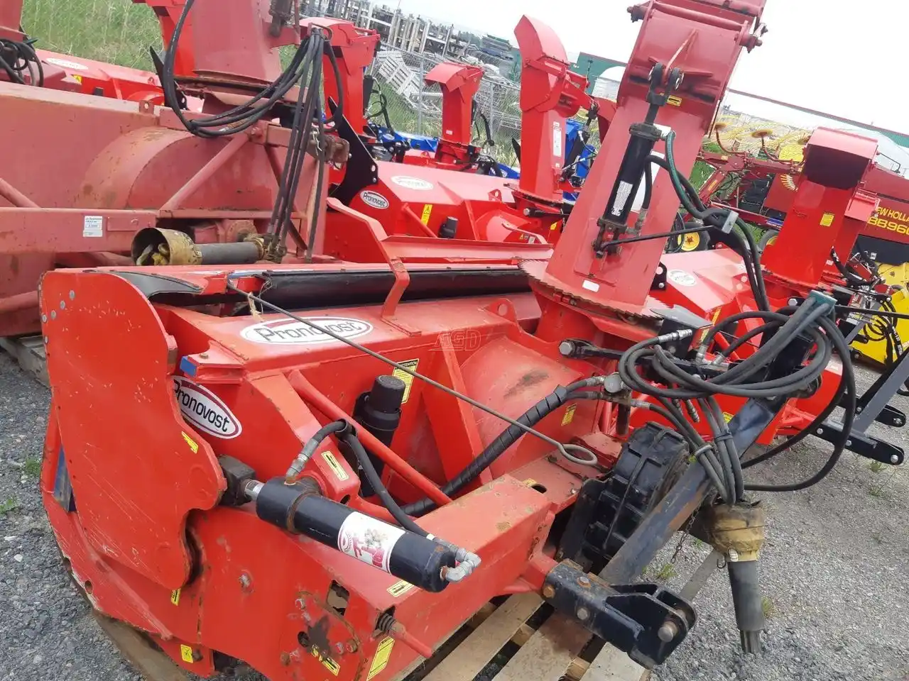 Gallery image 1 for Used 2017 Pronovost PXPL-86-92 Snow Blower