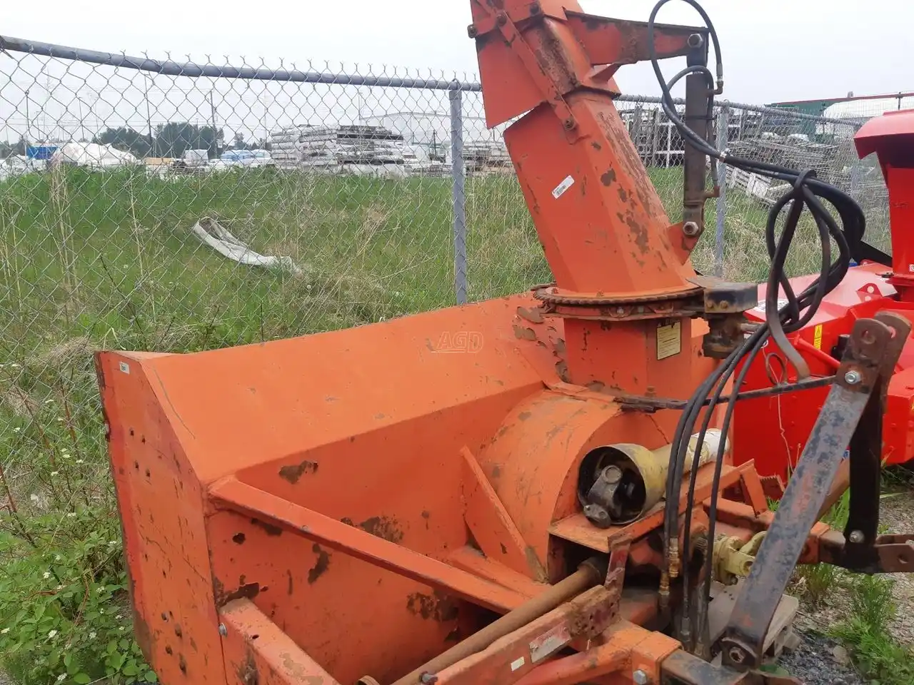 Gallery image 1 for Used Pronovost P-920 Snow Blower