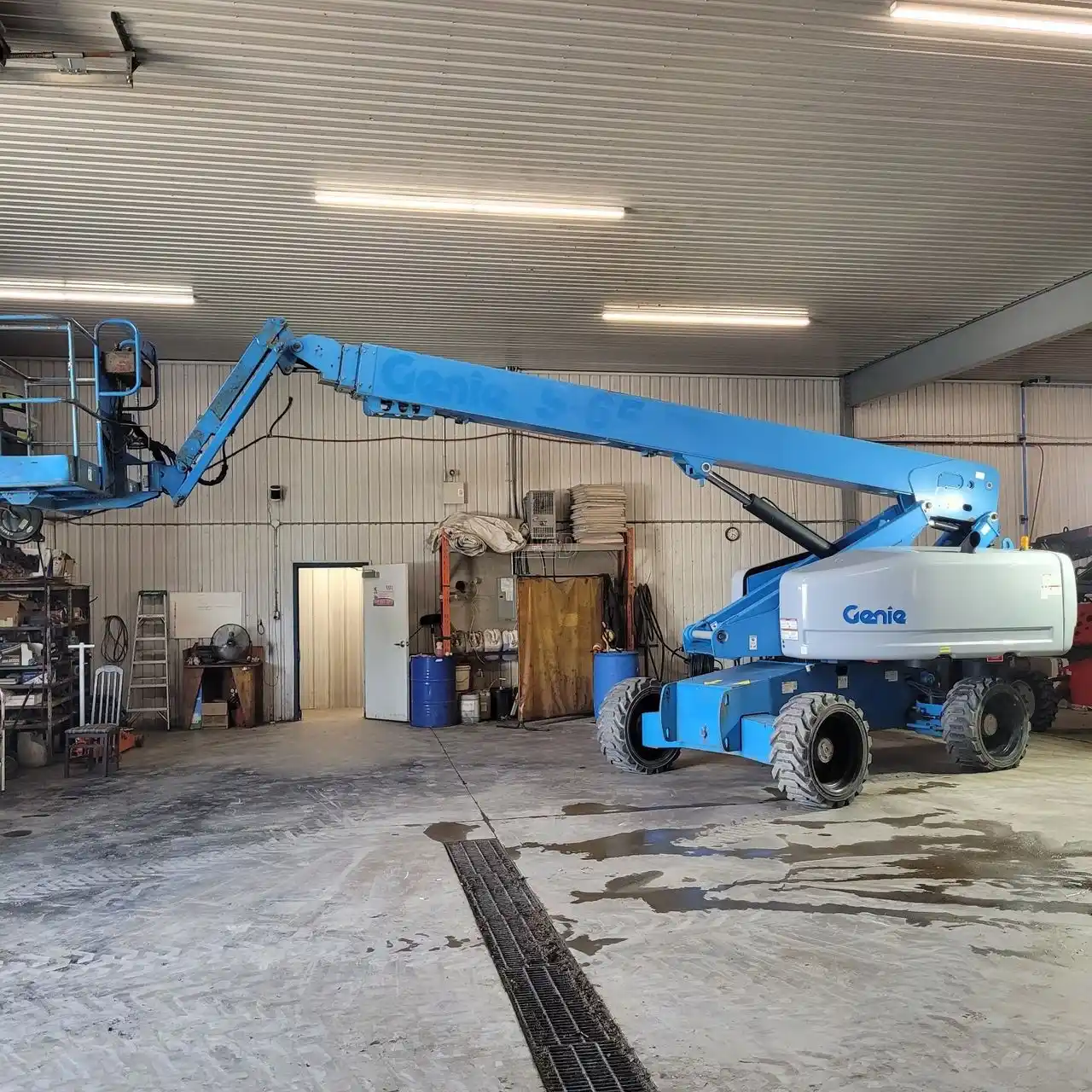 Gallery image 1 for 2011 Genie S-65 Boom Lift