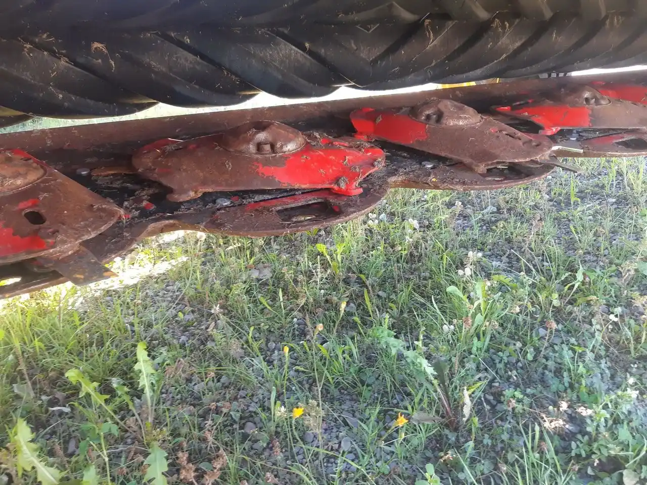 Gallery image 2 for Used 2017 New Holland DB312R Disc Mower Conditioner