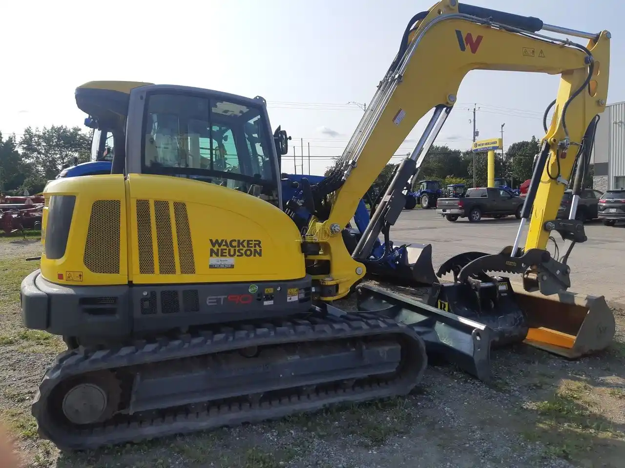 Gallery image 1 for New 2022 Wacker Neuson ET90 Excavator
