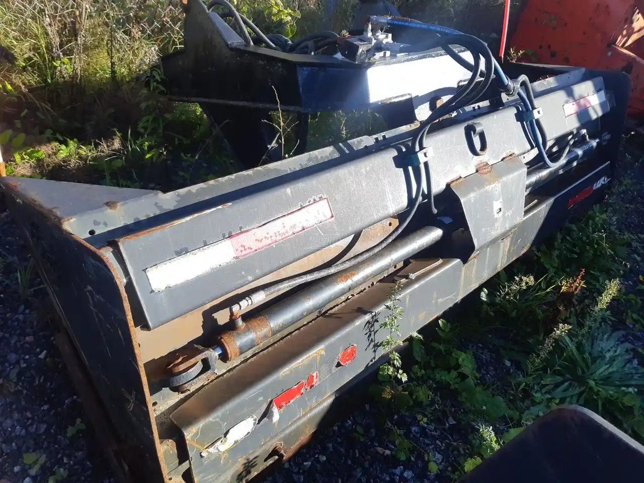 Gallery image 2 for Used 2010 Unspecified HARNAIS Snow Blade